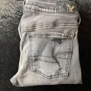 American Eagle Outfitters Light Gray Distressed Jeans